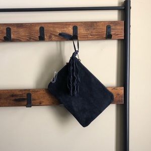 NWT Clutch